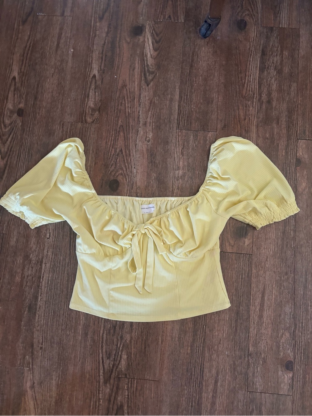 Lovers + Friends Lemon Tie-Front Puff Sleeve Crop Top